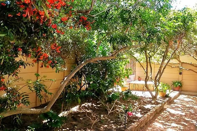 Guest house The Blue Corner Guesthouse Bloubergstrand