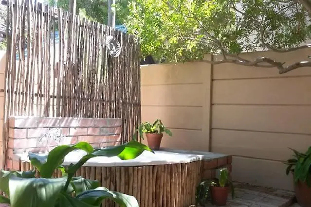 The Blue Corner Guesthouse Bloubergstrand